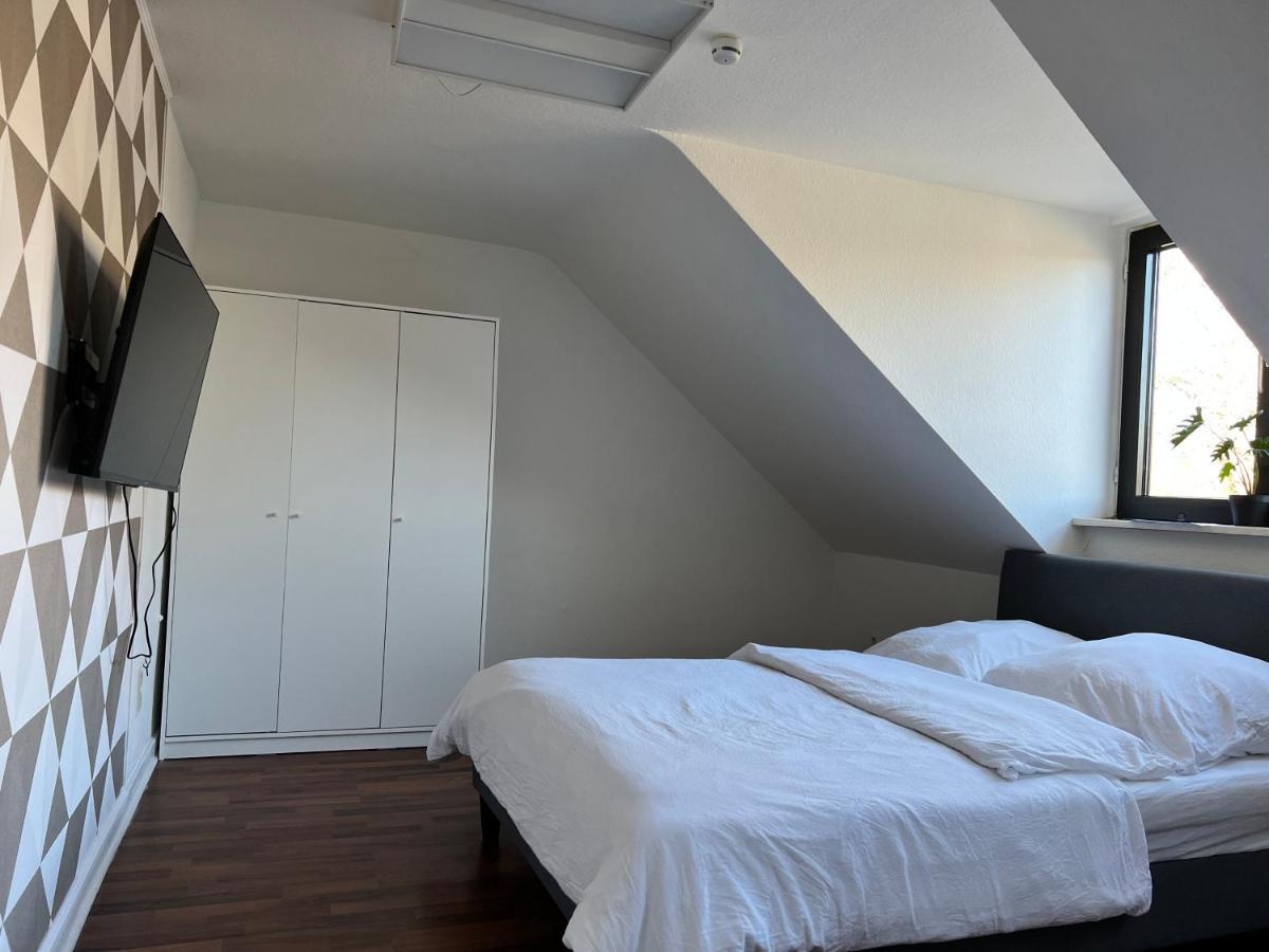Moebliertes Wohnung Am Geroweiher Moenchengladbach Ngoại thất bức ảnh